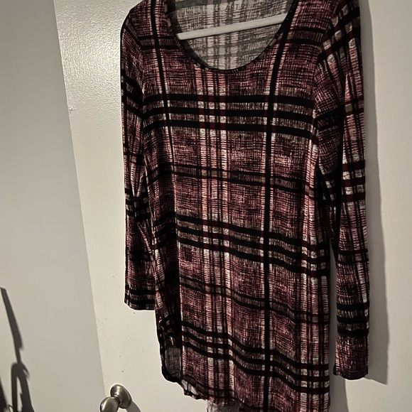 Apt 9 tunic top size M - Picture 7 of 7